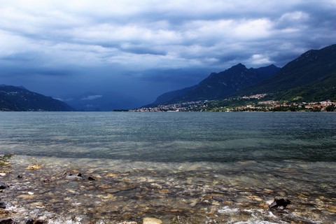 Vue du lac de Lecco 8/9